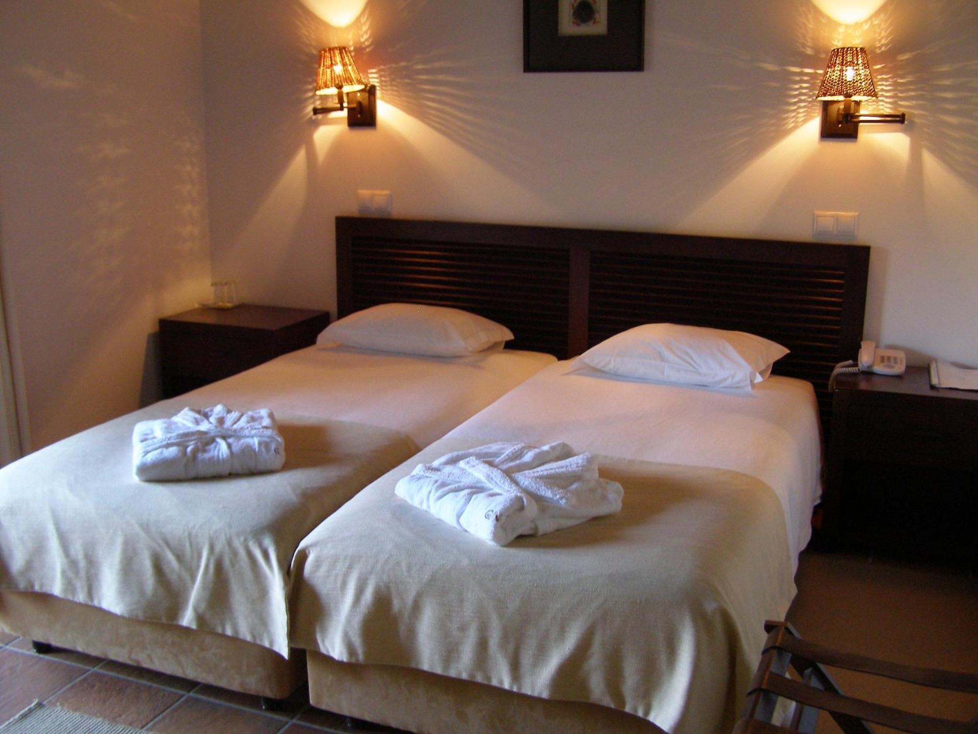 Hotel Rural Quinta De Novais Арока Екстер'єр фото