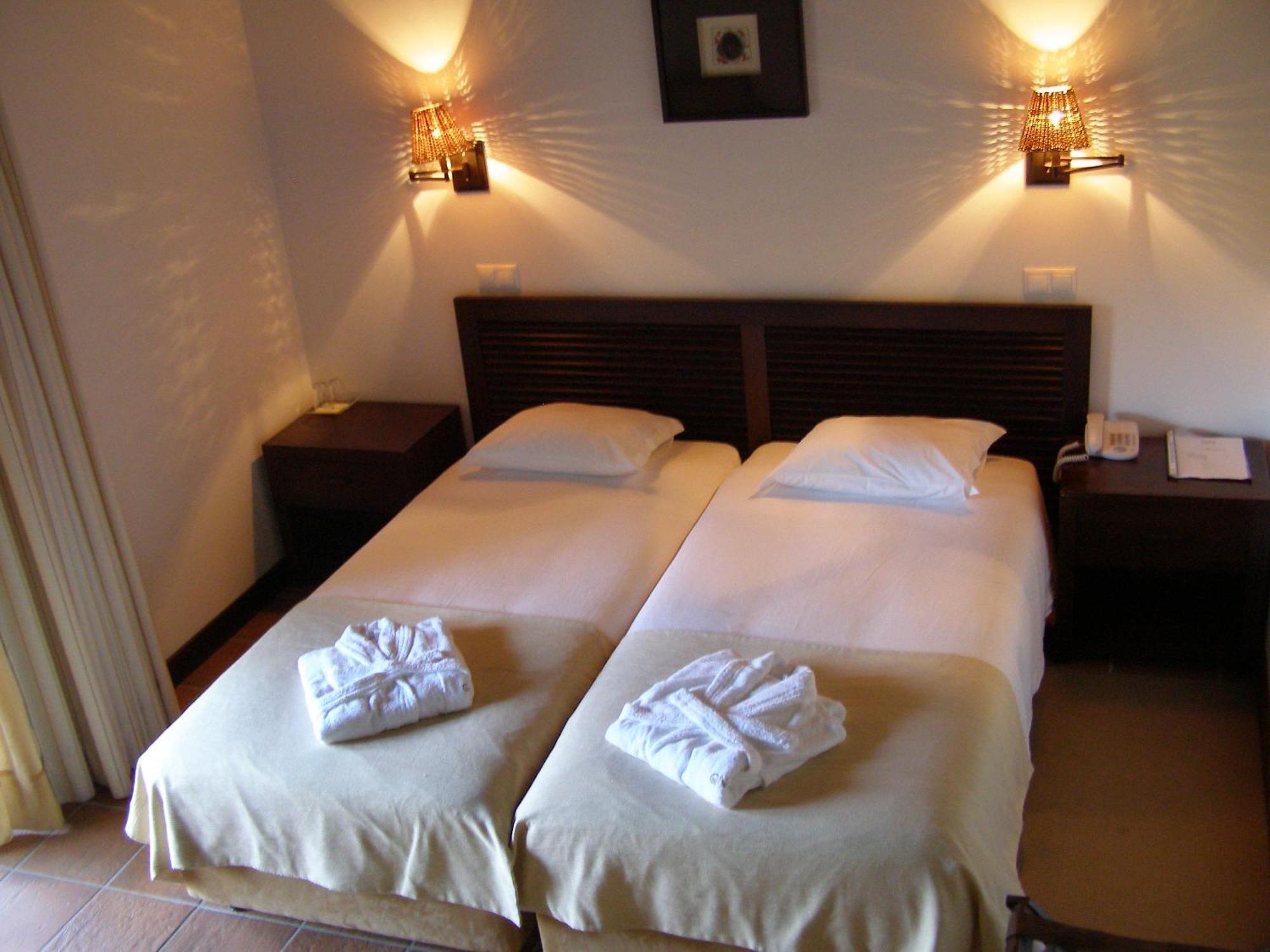 Hotel Rural Quinta De Novais Арока Екстер'єр фото